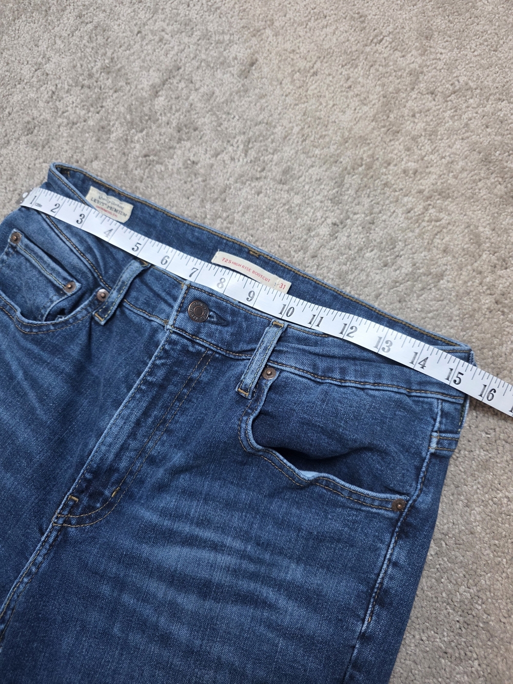Levi's Premium 725 High Rise Bootcut Jeans (Size 31x32) Size-12 - Picture 14 of 16